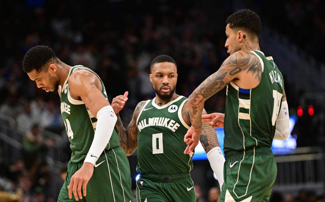 jiuyou-字母哥重返赛场，出色防守首场状态出色，公牛观众沸腾！